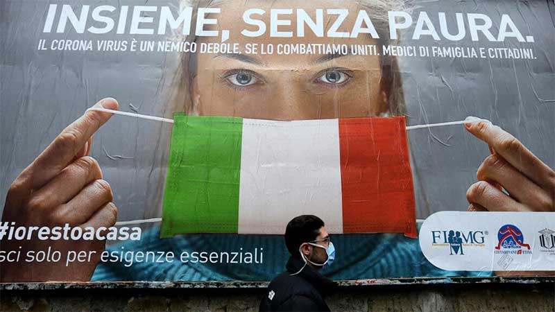 Italian billboard promoting face masks