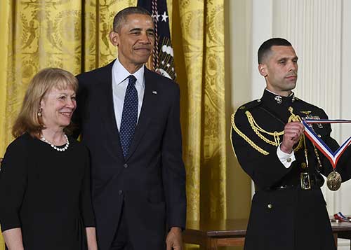 Geri Richmond with President Obama receiving her National Medal of Science