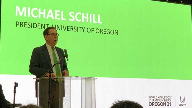 President Michael Schill speaking at a podium during the Oregon 21 kickoff event
