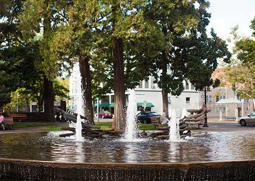Fountain in downtown Eugene
