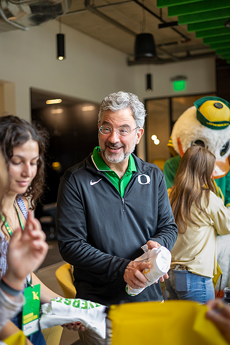 Phillips helped assemble care packages for houseless youth at a UO Migration event in September, during which incoming students connected with other new Ducks from their area (Brian Davies)