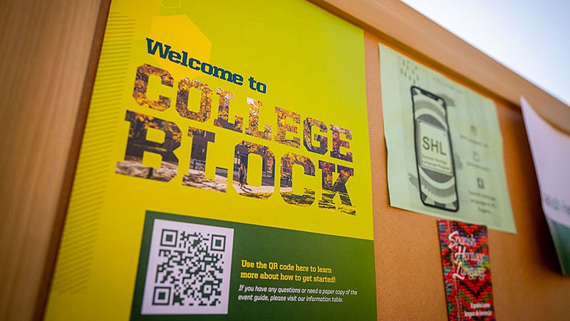 College Block sign at the 2021 Week of Welcome