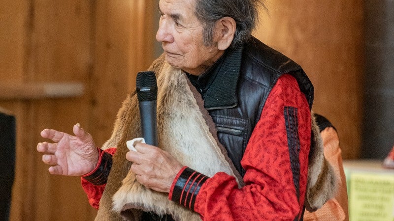 Cayuse elder Les Minthorn speaking at the Many Nations Longhouse.