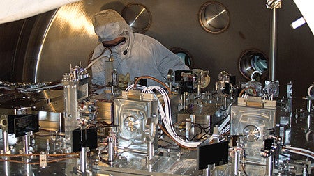 Instrumentation inside a vacuum chamber