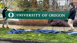 UO sign installation at new northeast Portland campus